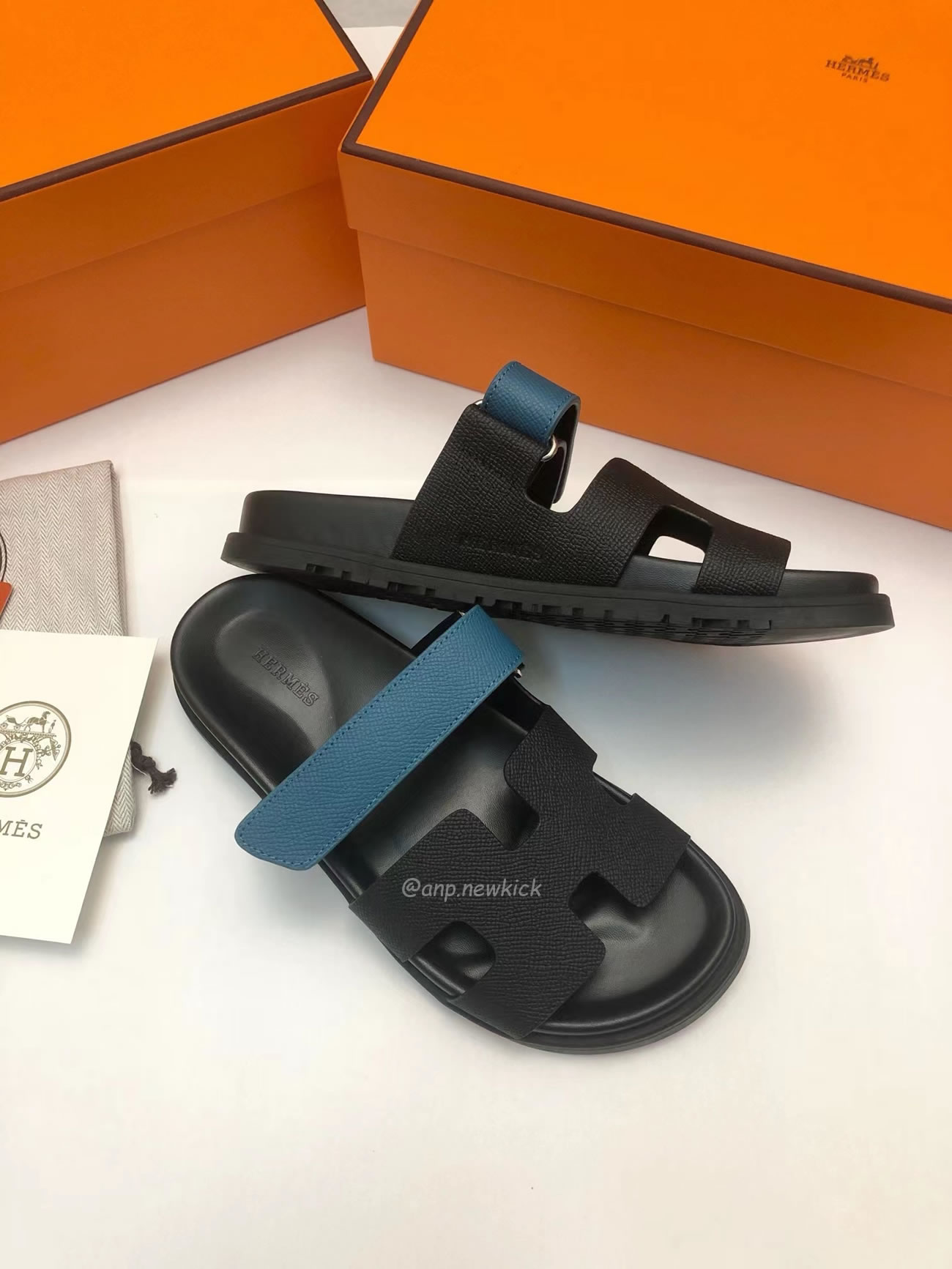 Hermes Chypre Sandal Noir Bleu Celeste (5) - newkick.vip